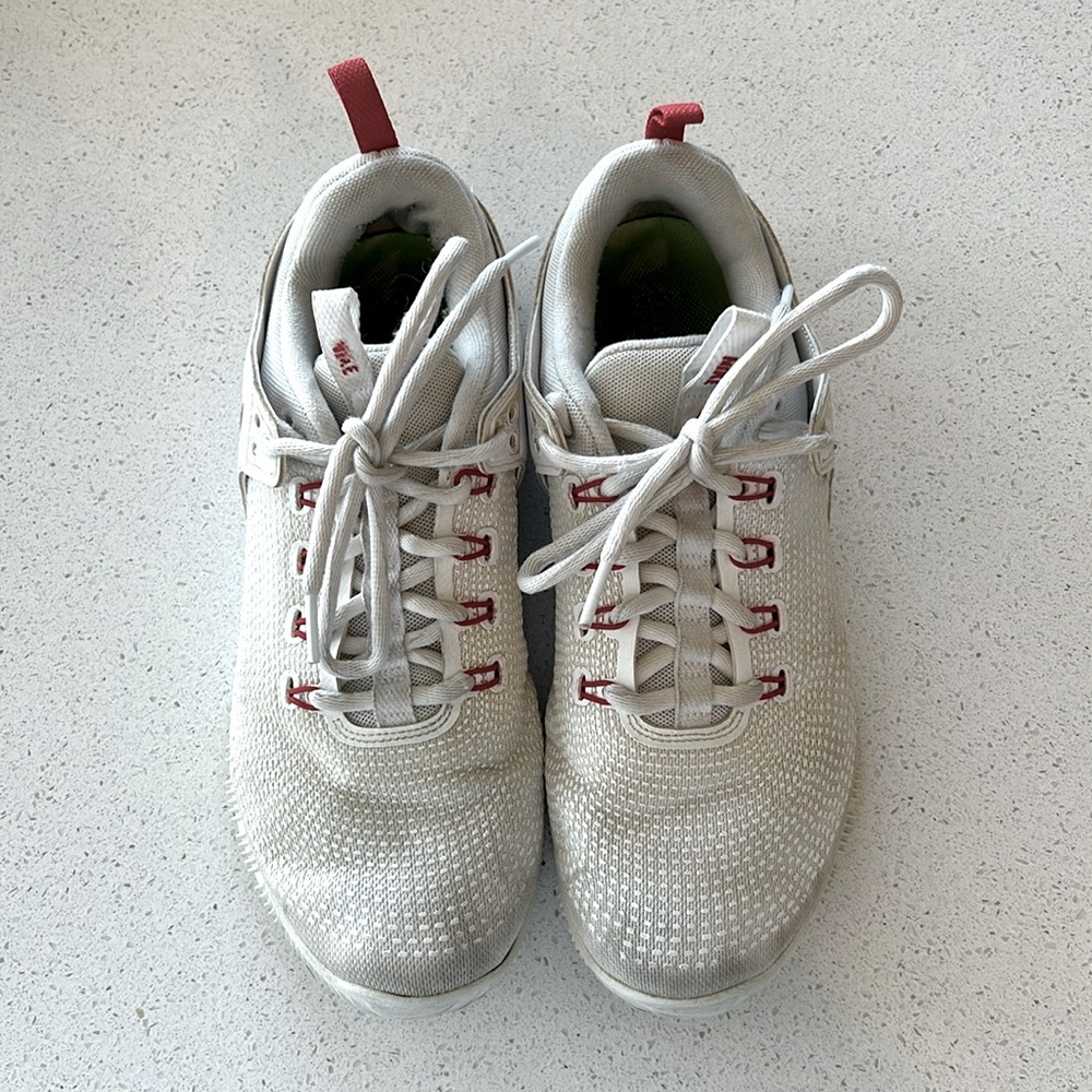 Nike Zoom Volleyball size 10 men’s